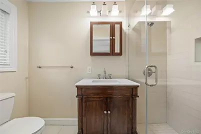 5 Lynne Court, Suffern, NY 10901 - Photo 17