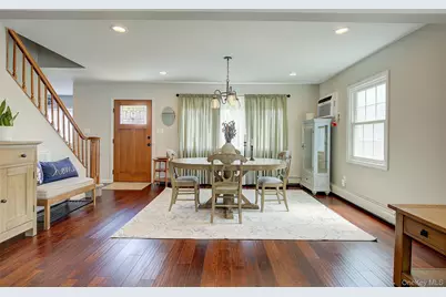 12 Crescent Lane, Levittown, NY 11756 - Photo 3