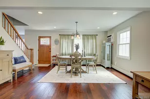 12 Crescent Ln, Levittown, NY 11756 - Photo 3