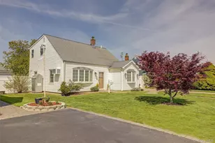 12 Crescent Ln, Levittown, NY 11756 - Photo 47