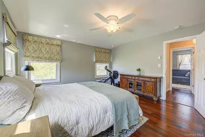 12 Crescent Lane, Levittown, NY 11756 - Photo 23