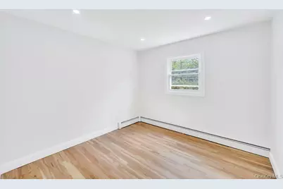 5 Julia Circle, East Setauket, NY 11733 - Photo 17