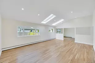 5 Julia Cir, East Setauket, NY 11733 - Photo 5