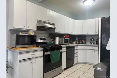 1844 Tomlinson Avenue, Bronx, NY 10461 - Photo 5