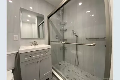 27010 Grand Central Parkway #19O, Floral Park, NY 11005 - Photo 27
