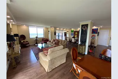 27010 Grand Central Parkway #19O, Floral Park, NY 11005 - Photo 3