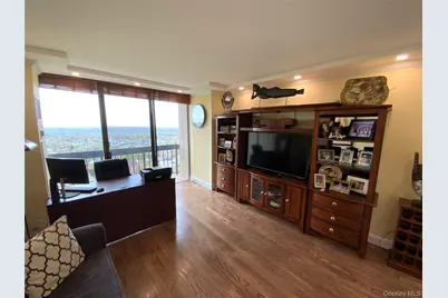 27010 Grand Central Parkway #19O, Floral Park, NY 11005 - Photo 17