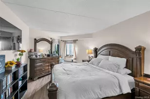 725 Miller Ave, Freeport, NY 11520 - Photo 7