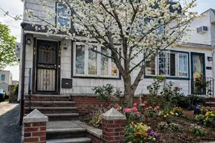 32-46 203rd St, Bayside, NY 11361 - Photo 11