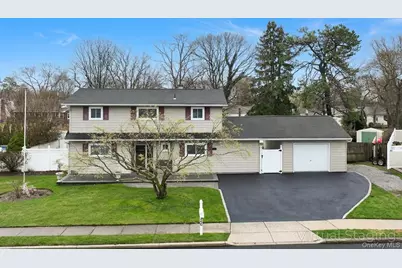 26 Stevenson Place, Deer Park, NY 11729 - Photo 1