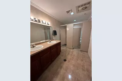 25 Nassau Lane, Island Park, NY 11558 - Photo 15
