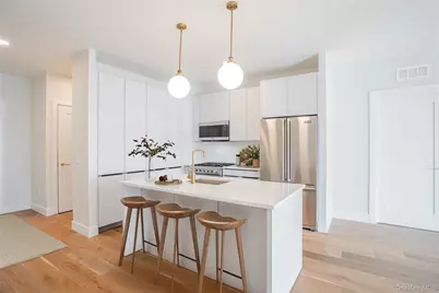 695 Merrick Avenue #437, Westbury, NY 11590 - Photo 3