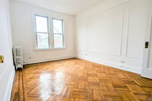 18-44 21st Dr, Astoria, NY 11105 - Photo 27
