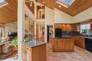 17 Wampus Lk Dr, Armonk, NY 10504 - Photo 15