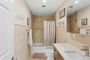 260 W Broadway, Long Beach, NY 11561 - Photo 19