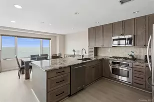 260 W Broadway, Long Beach, NY 11561 - Photo 11