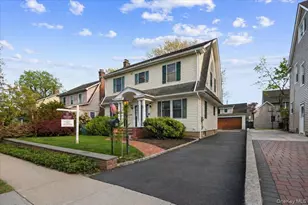 78 Beechwood Ave, Port Washington, NY 11050 - Photo 3