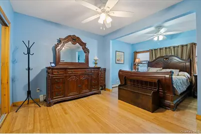 78 Beechwood Avenue, Port Washington, NY 11050 - Photo 31