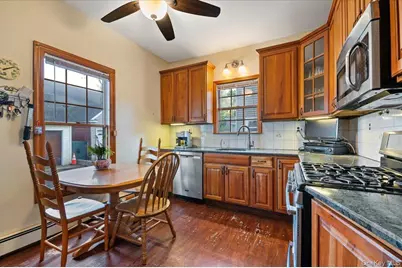78 Beechwood Avenue, Port Washington, NY 11050 - Photo 13