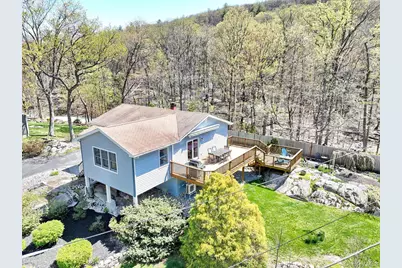 10 Park Avenue, Greenwood Lake, NY 10925 - Photo 1