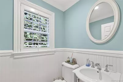 228 Sarles Lane, Pleasantville, NY 10570 - Photo 13