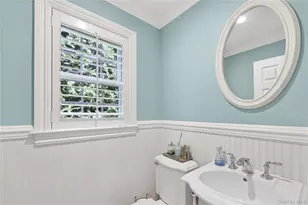 228 Sarles Ln, Pleasantville, NY 10570 - Photo 13