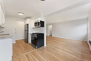 23 Normandy Village, Nanuet, NY 10954 - Photo 5