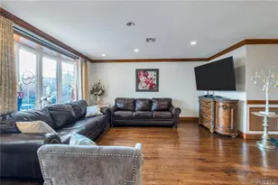 50-43 192nd St, Fresh Meadows, NY 11365 - Photo 9