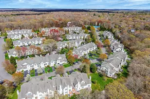 23 Cranberry Cir, Medford, NY 11763 - Photo 39