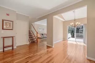 23 Cranberry Cir, Medford, NY 11763 - Photo 7