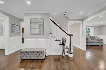 34 Hemingway Drive, Dix Hills, NY 11746 - Photo 25