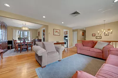 6 Foxwood Lane, Thornwood, NY 10594 - Photo 3