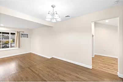 1091 Gardiner Drive, Bay Shore, NY 11706 - Photo 13