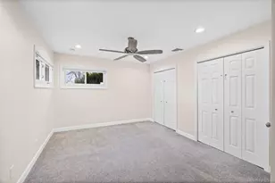 1091 Gardiner Dr, Bay Shore, NY 11706 - Photo 21