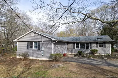 149 Miller Place Road, Miller Place, NY 11764 - Photo 17