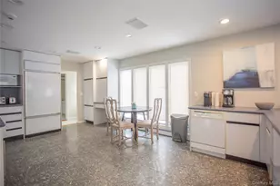 9 Kensington St, Long Beach, NY 11561 - Photo 7