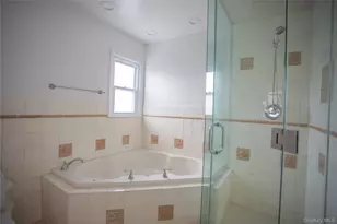 9 Kensington St, Long Beach, NY 11561 - Photo 23