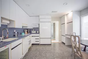 9 Kensington St, Long Beach, NY 11561 - Photo 9