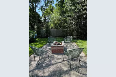 870 Noyack Road, Southampton, NY 11968 - Photo 5