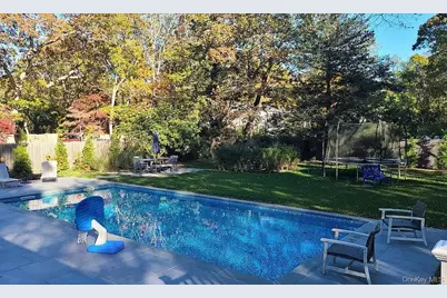 870 Noyack Road, Southampton, NY 11968 - Photo 17