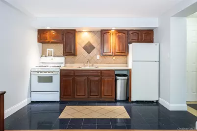 2333 Palmer Avenue #B1, New Rochelle, NY 10801 - Photo 5