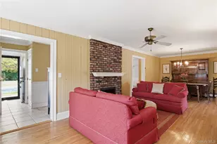 44 Magnolia St, Westbury, NY 11590 - Photo 9