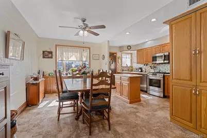 65-41 77th Place, Middle Village, NY 11379 - Photo 7