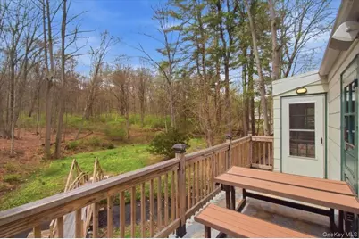 145 Saxon Woods Road, White Plains, NY 10605 - Photo 13