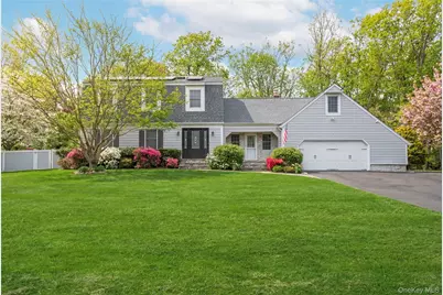 59 Linda Lane W, Riverhead, NY 11901 - Photo 1