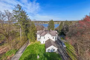 365 E Shore Rd, Great Neck, NY 11023 - Photo 7