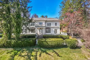 365 E Shore Rd, Great Neck, NY 11023 - Photo 3