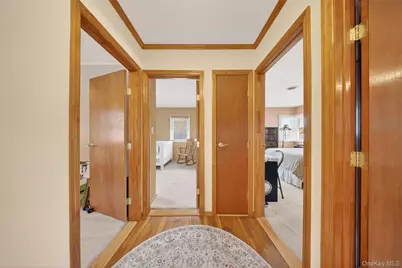 141 Cold Spring Road, Syosset, NY 11791 - Photo 19