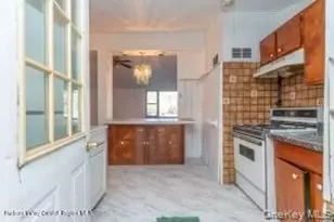 42 Dixon Ave, Woodstock, NY 12498 - Photo 7