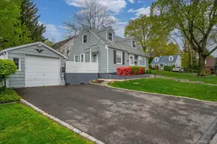 21 Keystone Rd, Yonkers, NY 10710 - Photo 3